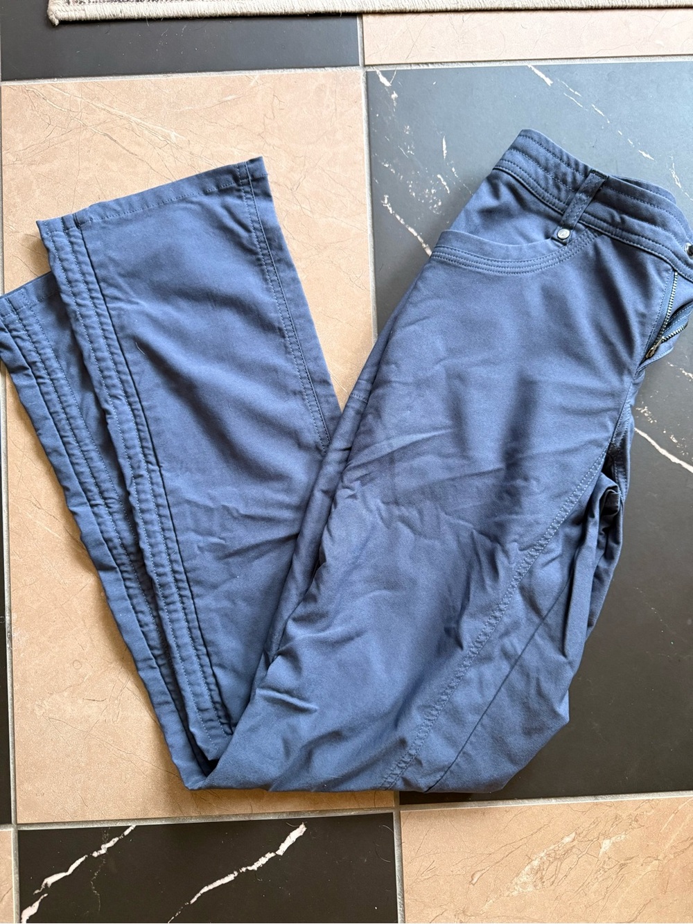 Kuhl womens Navy Blue Jogger-Style Sweatpants